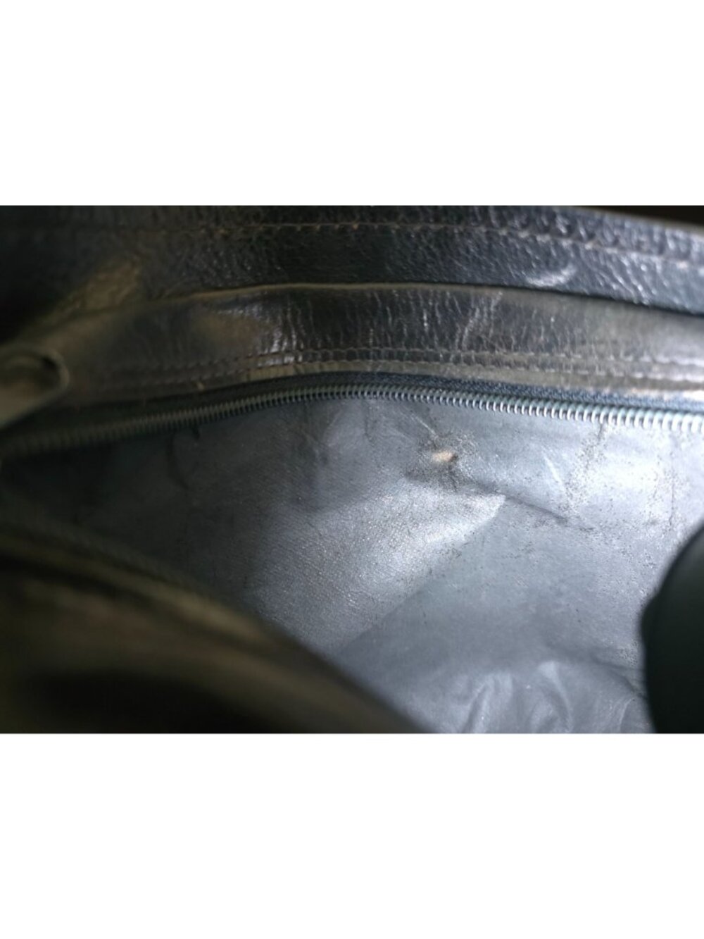 Vintage Sony Studios Wardrobe x Genuine Italian Leather Black Crossbody Bag - Picture 7 of 10